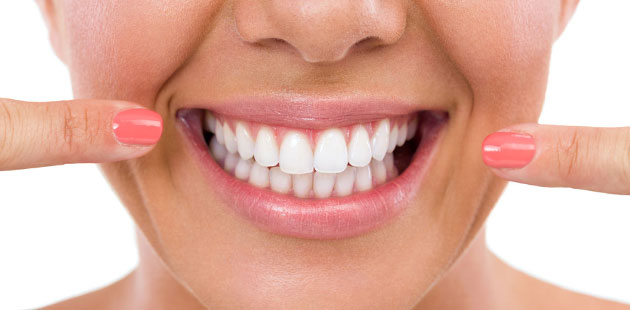 Estetica del Sorriso, ricostruzioni, sbiancamento, faccette. Dental Più